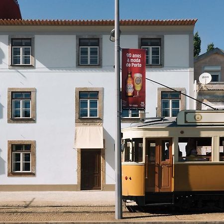 Duas Portas Townhouse Bed & Breakfast Porto Luaran gambar